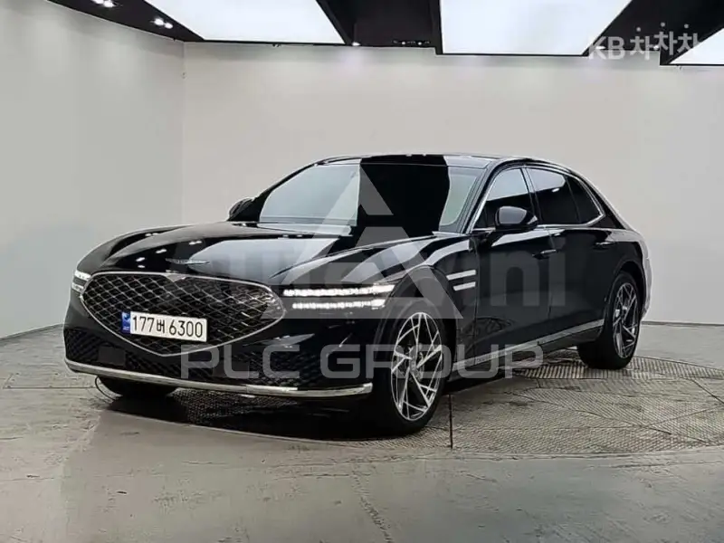 2023 Genesis G90