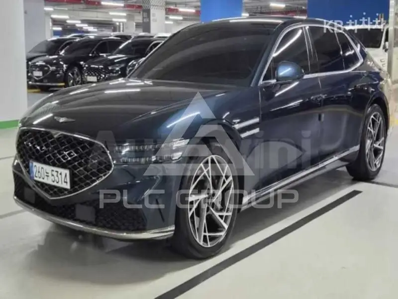 2023 Genesis G90