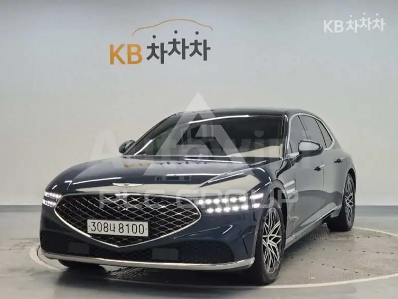 2023 Genesis G90