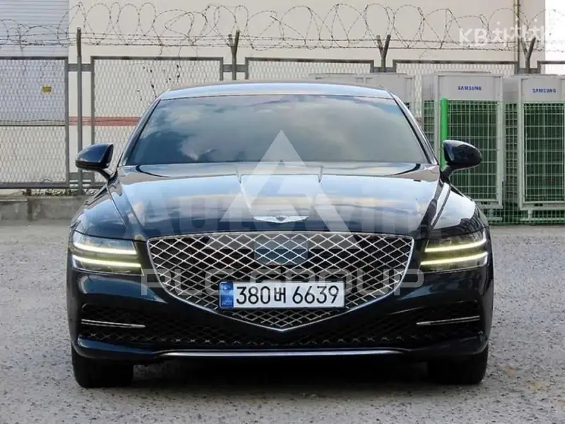 2023 Genesis G80
