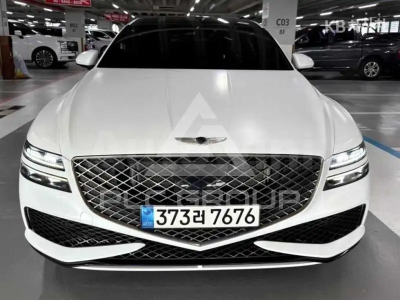 2023 Genesis G80