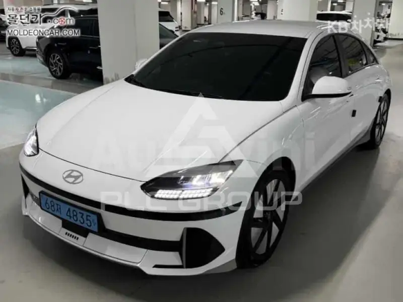 2023 Hyundai Ioniq