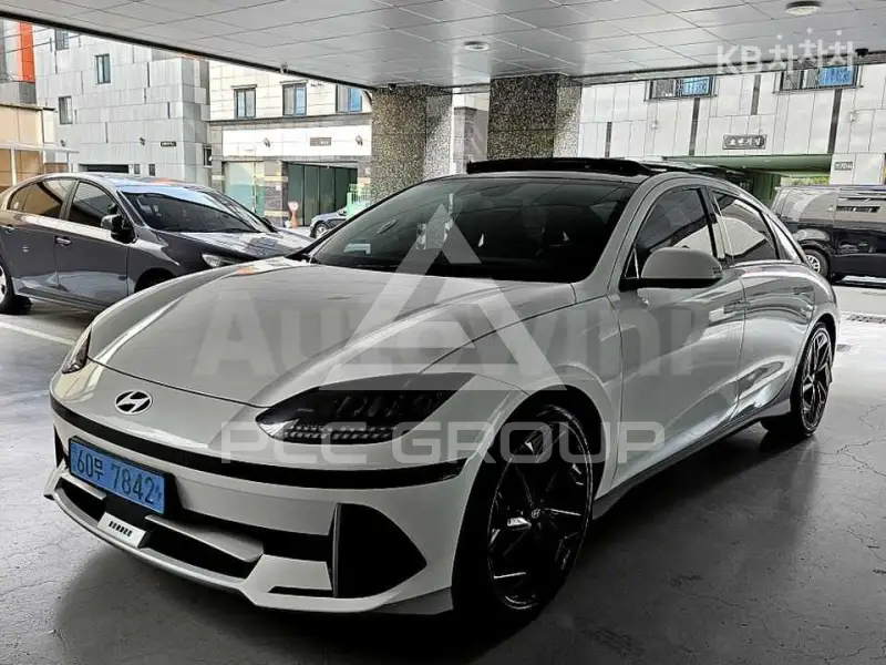 2023 Hyundai Ioniq