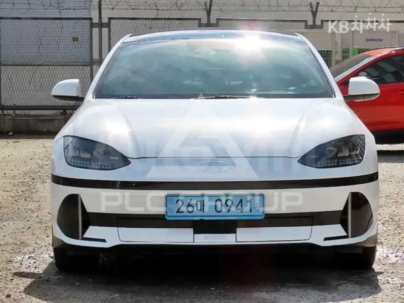 2023 Hyundai Ioniq