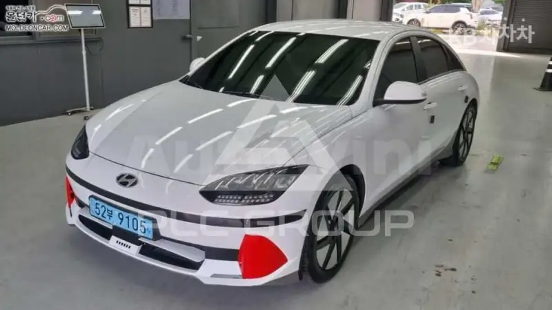 2023 Hyundai Ioniq