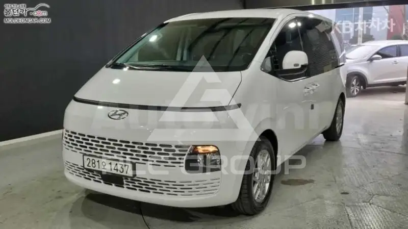 2023 Hyundai Staria