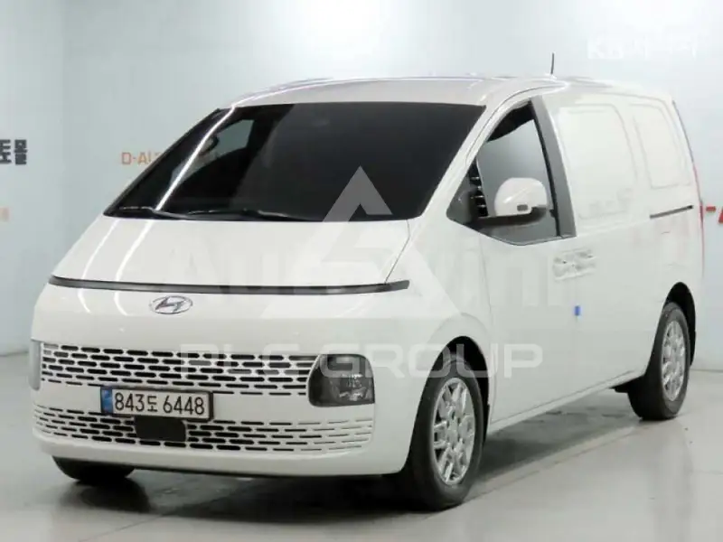 2023 Hyundai Staria