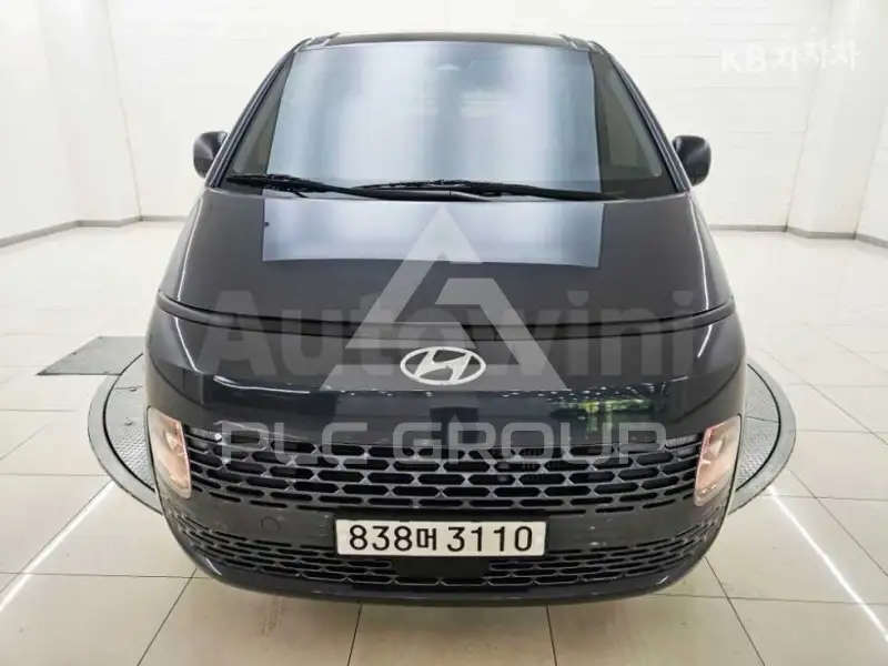 2023 Hyundai Staria