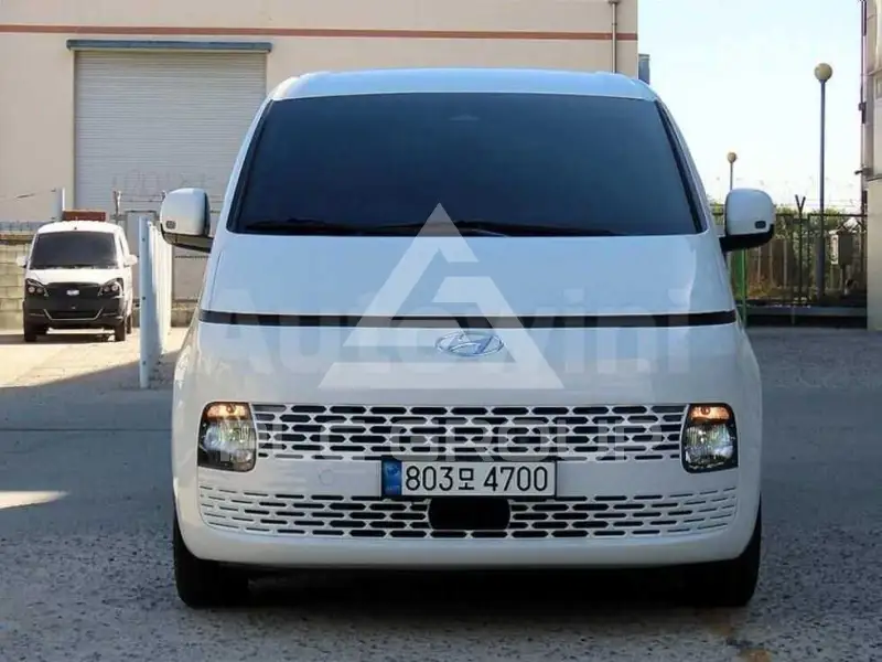 2023 Hyundai Staria