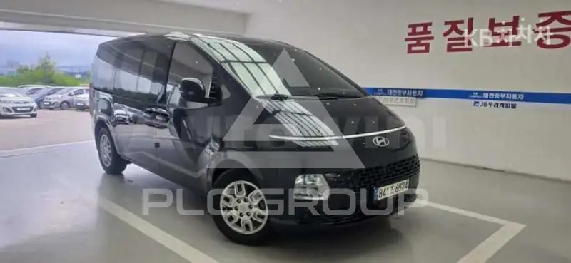 2023 Hyundai Staria