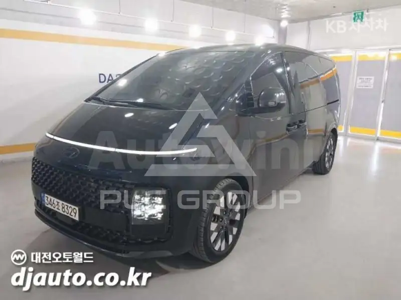 2023 Hyundai Staria