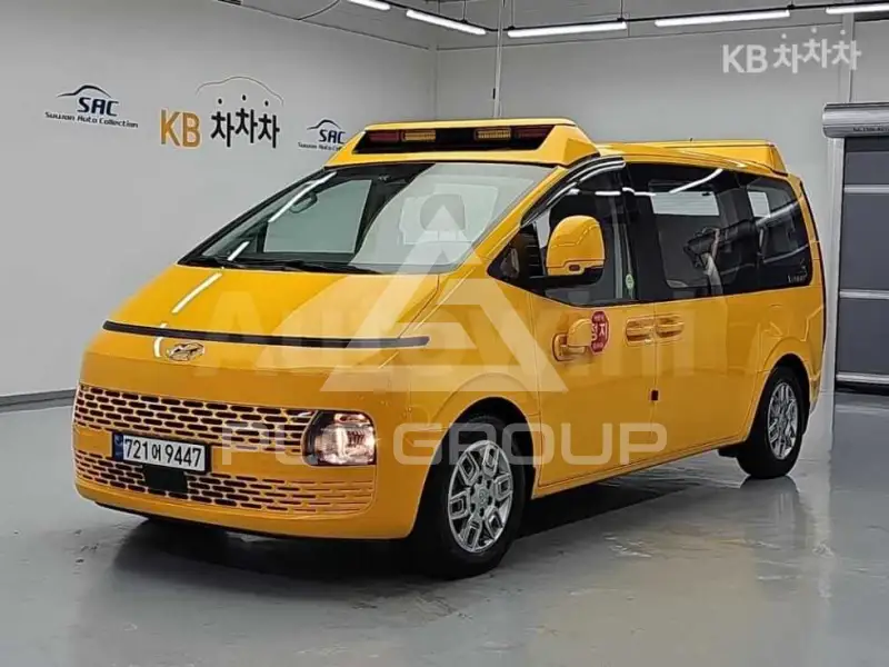 2023 Hyundai Staria