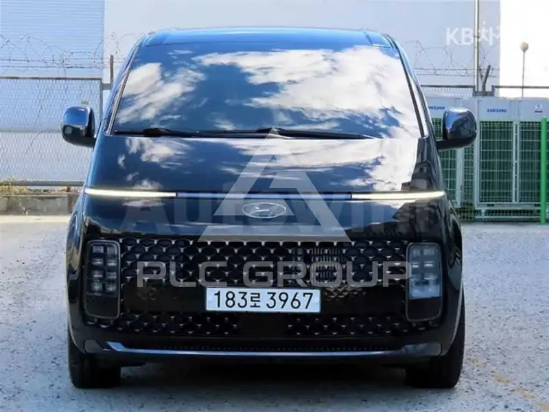 2023 Hyundai Staria