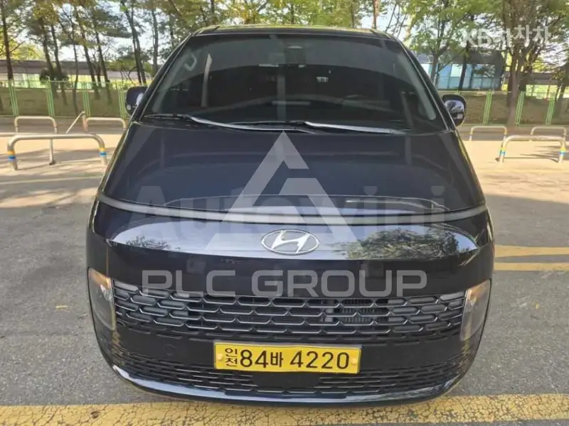 2023 Hyundai Staria