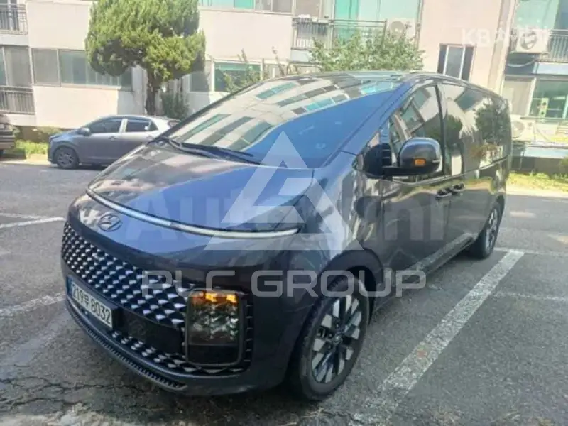 2023 Hyundai Staria