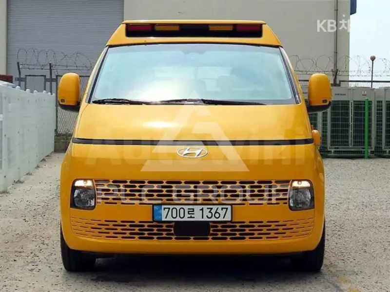 2023 Hyundai Staria