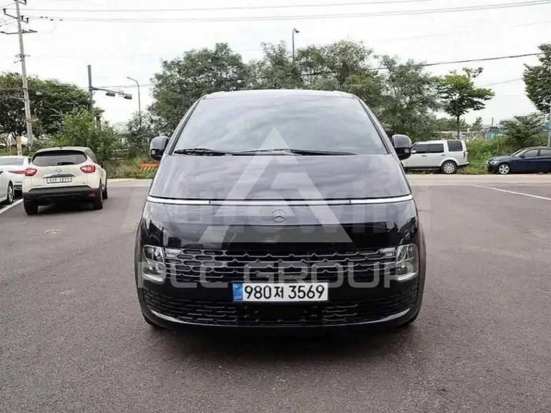 2023 Hyundai Staria