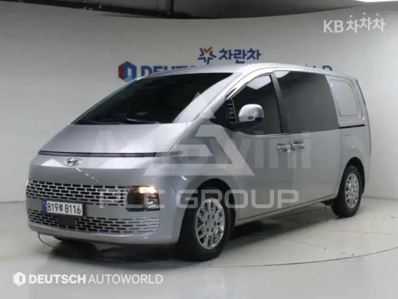 2023 Hyundai Staria