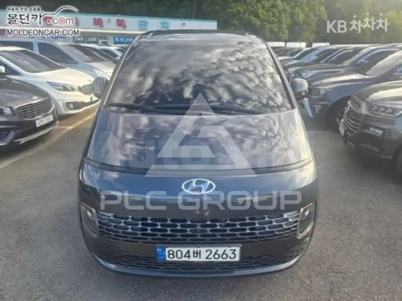 2023 Hyundai Staria