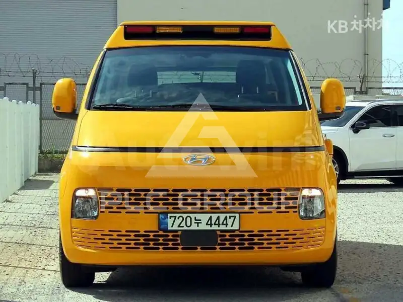 2023 Hyundai Staria