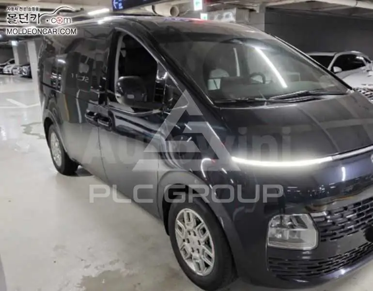 2023 Hyundai Staria