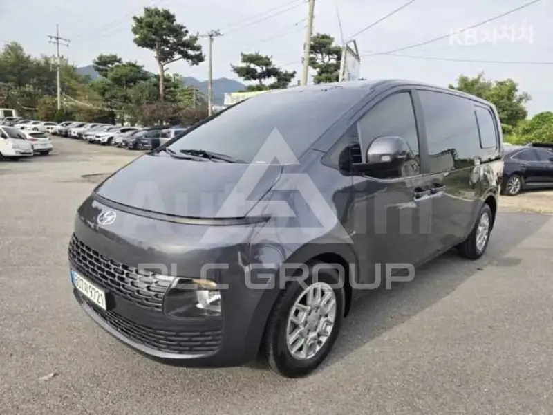 2023 Hyundai Staria