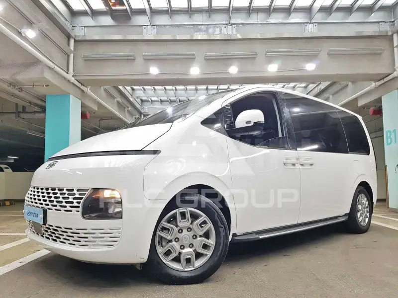 2023 Hyundai Staria