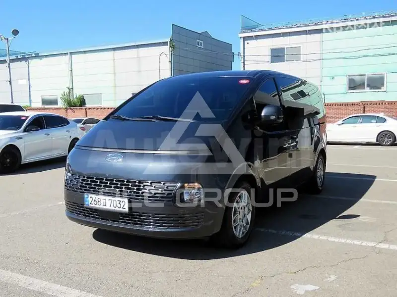 2023 Hyundai Staria