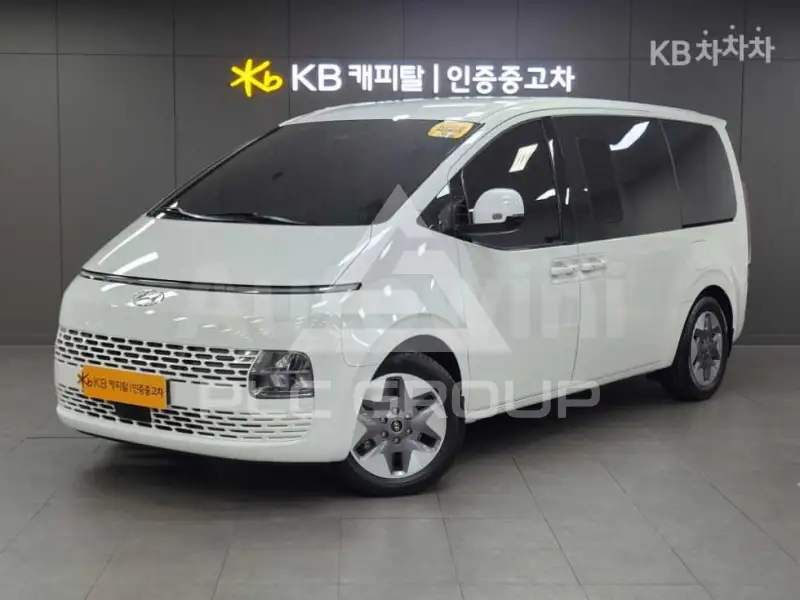 2023 Hyundai Staria