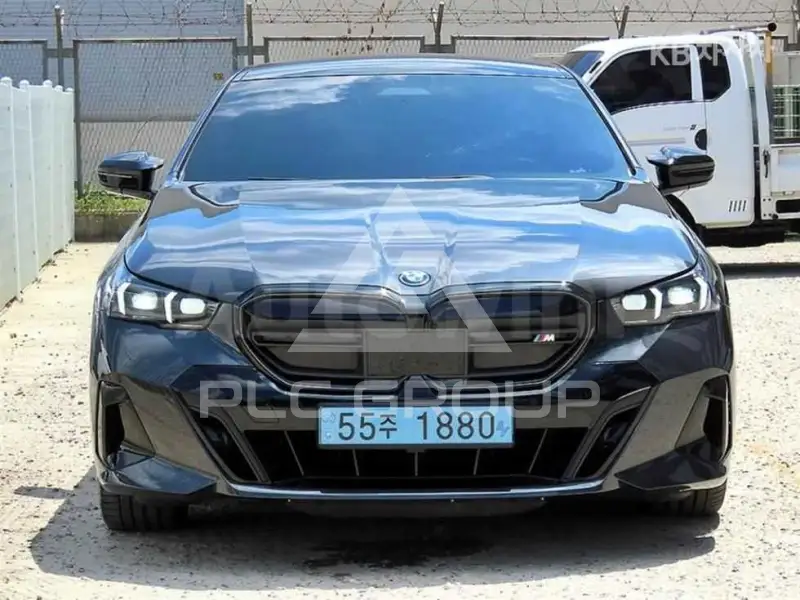 2024 BMW I5