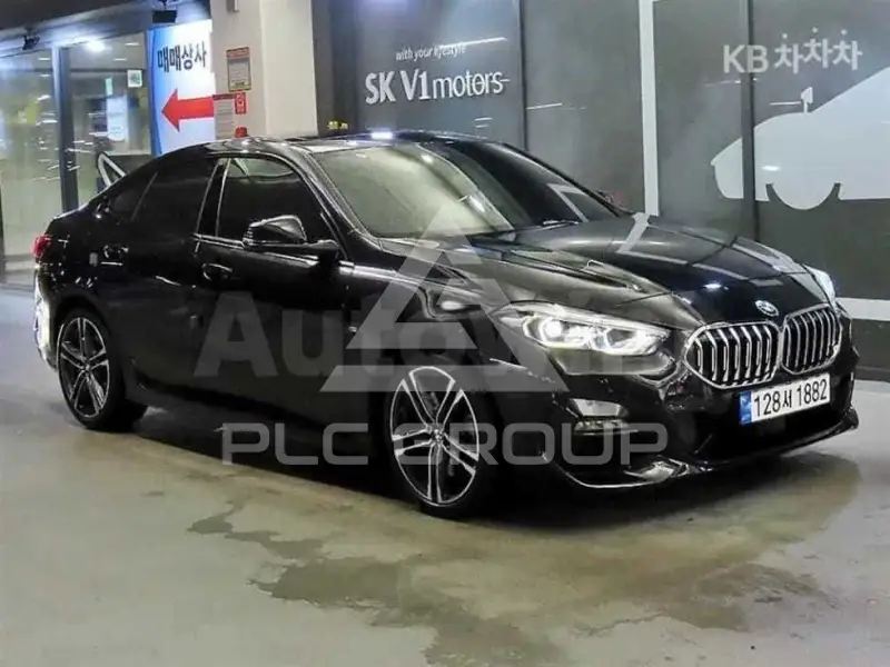 2024 BMW 218