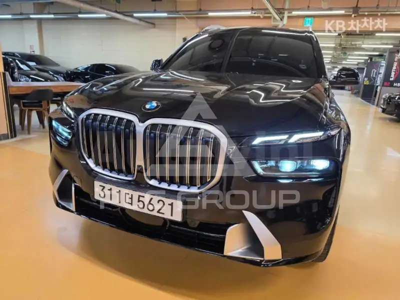 2024 BMW X7