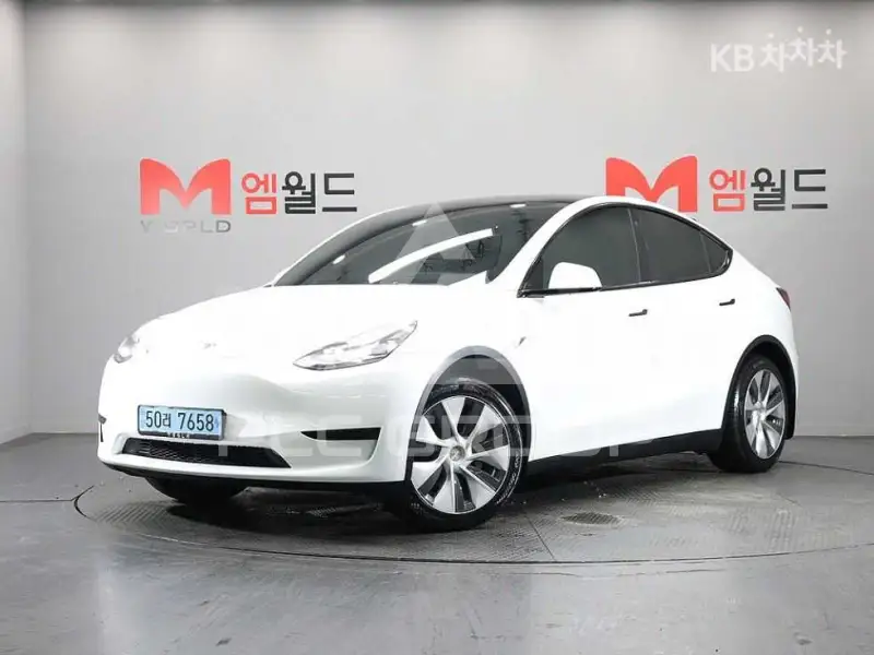 2024 Tesla Model Y
