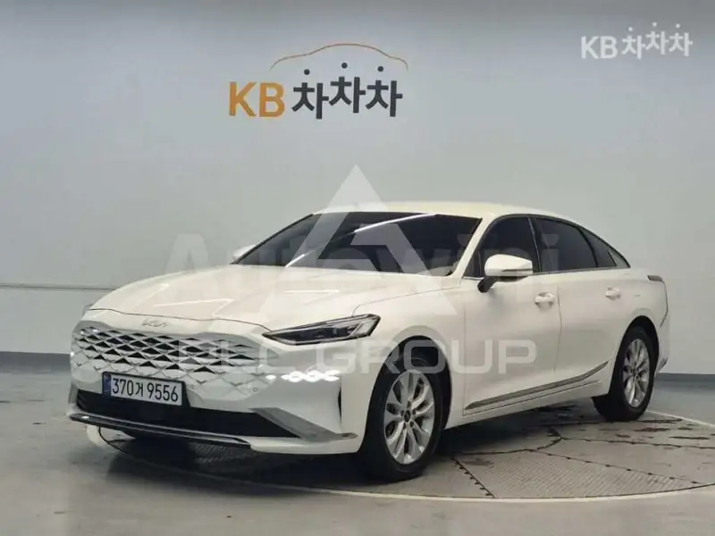 2024 KIA K8