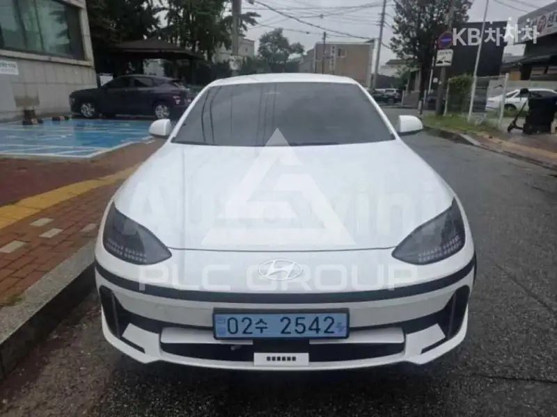 2024 Hyundai Ioniq
