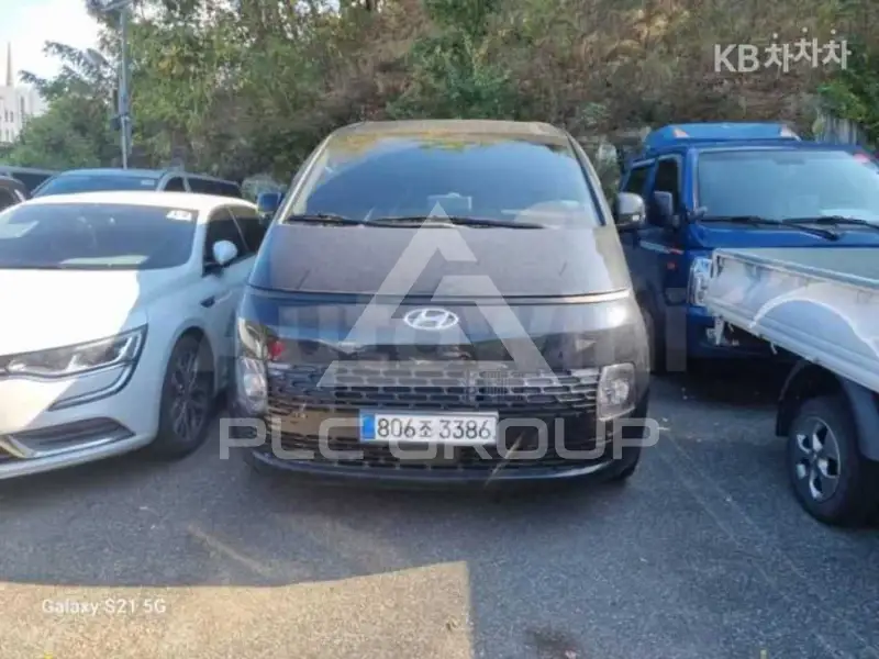 2024 Hyundai Staria