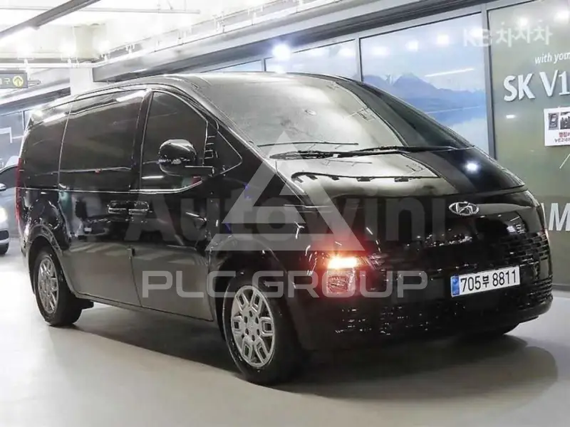 2024 Hyundai Staria