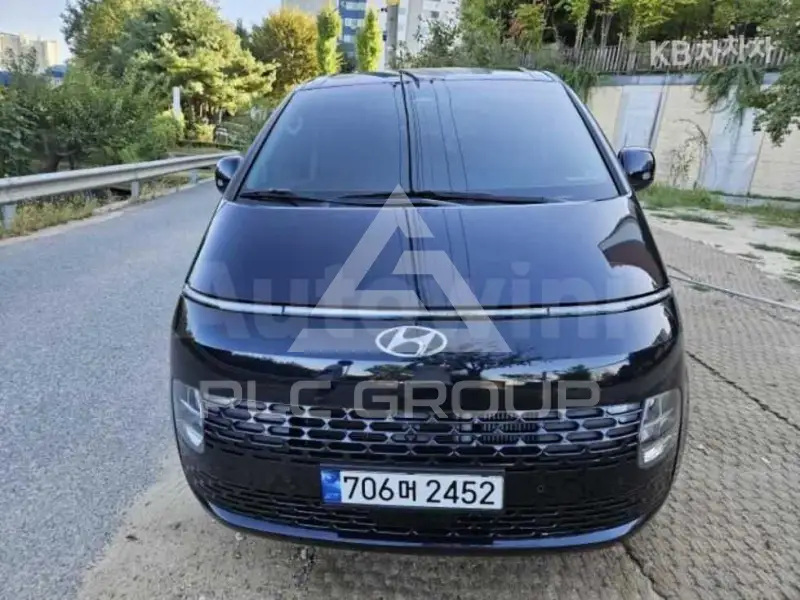 2024 Hyundai Staria