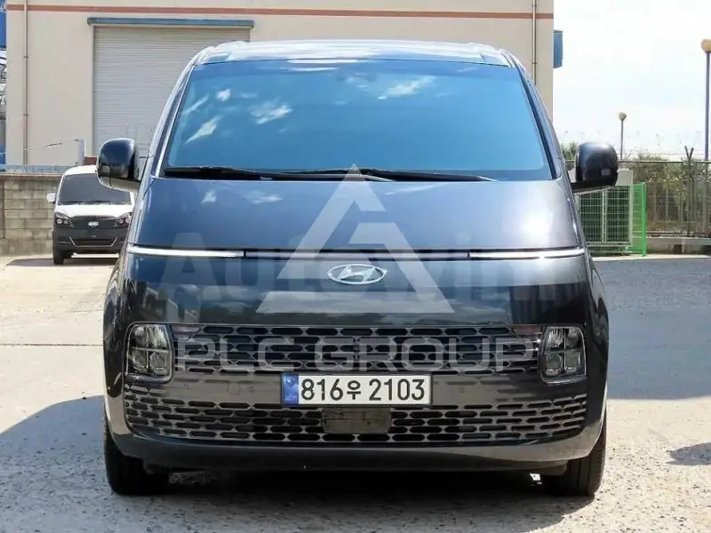 2024 Hyundai Staria