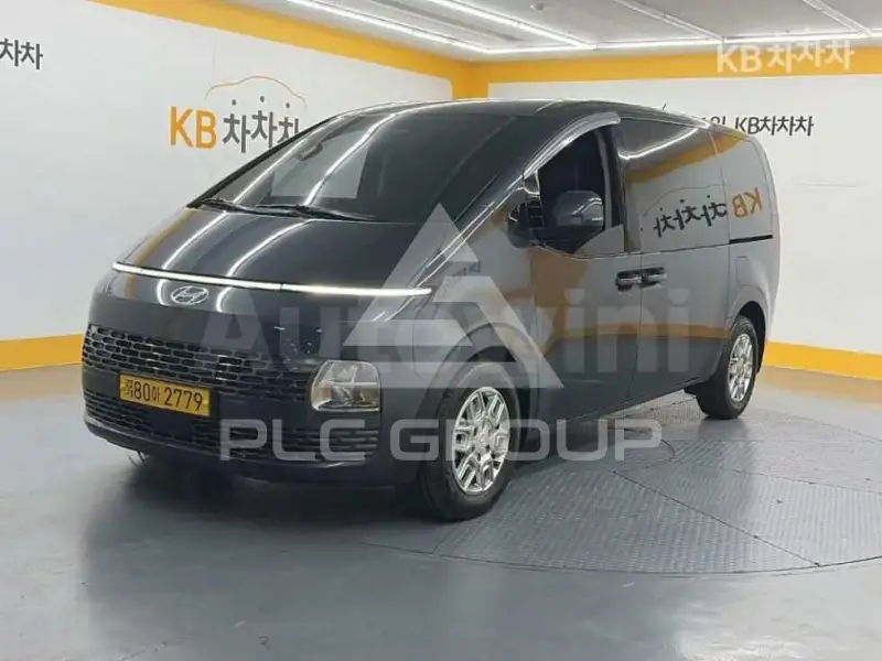 2024 Hyundai Staria