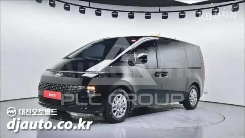 2024 Hyundai Staria