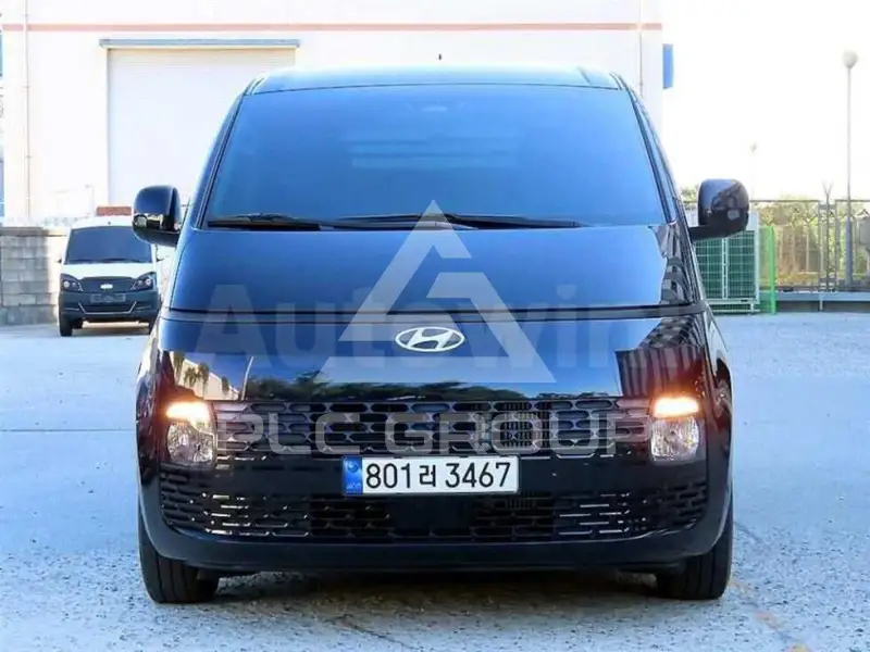 2024 Hyundai Staria