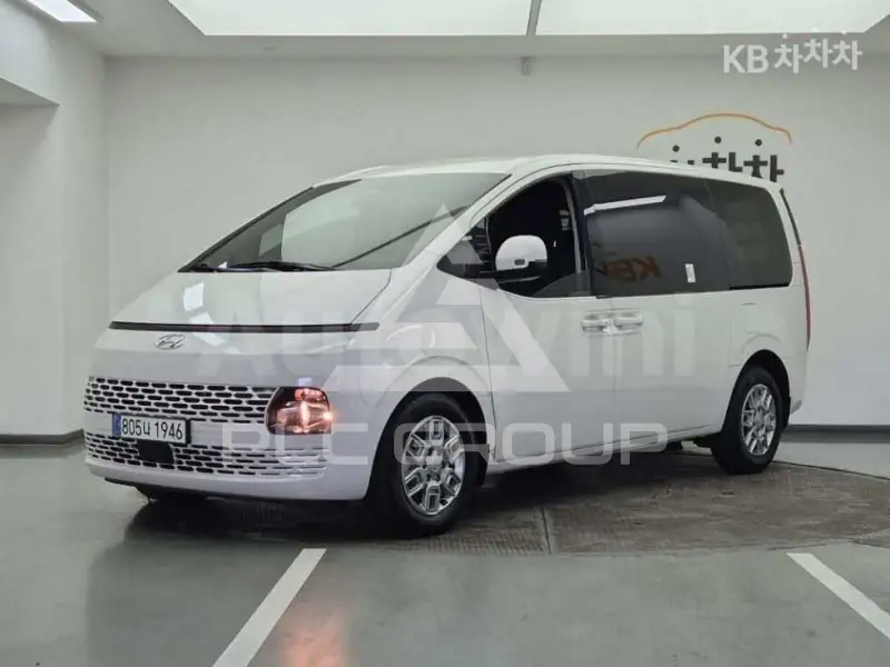 2024 Hyundai Staria