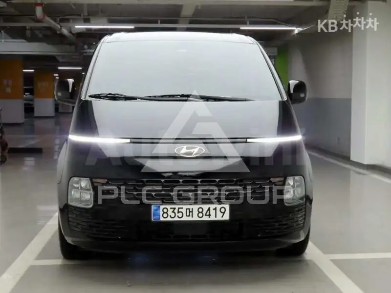 2024 Hyundai Staria