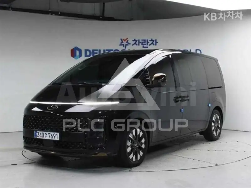 2024 Hyundai Staria