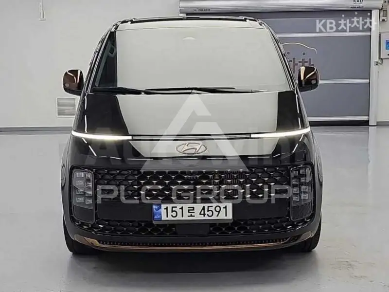 2024 Hyundai Staria
