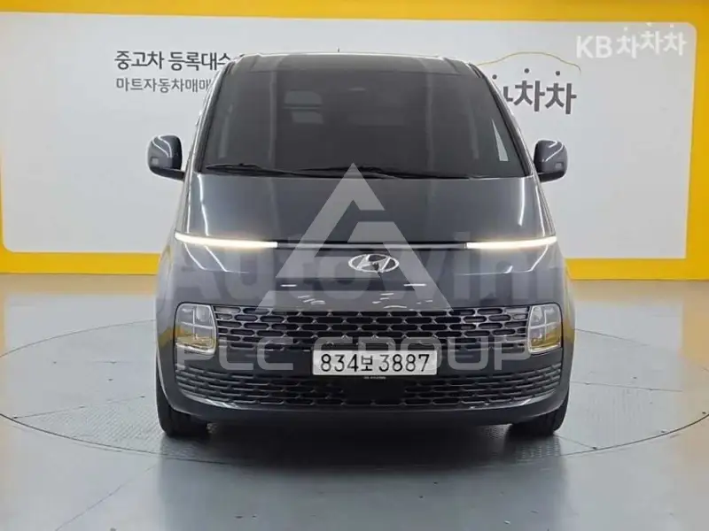 2024 Hyundai Staria