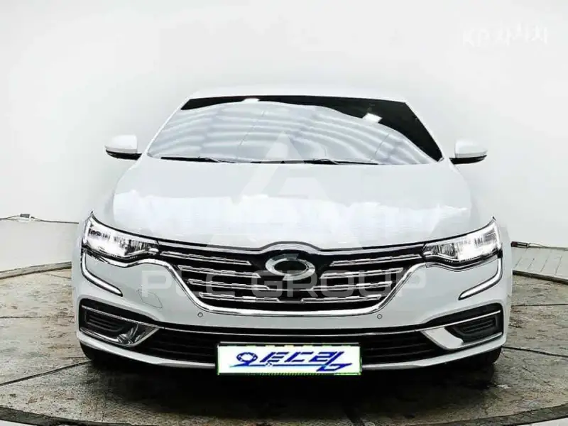 2024 Renault Sm6