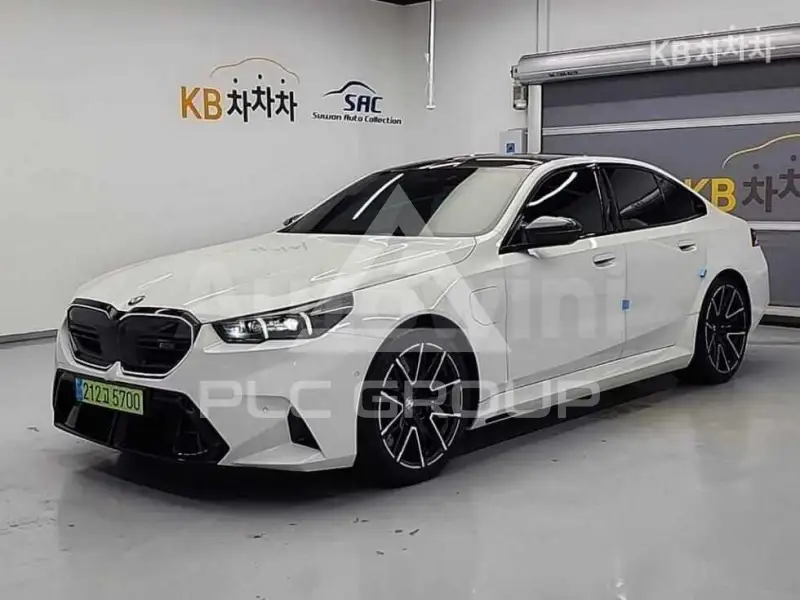 2025 BMW M1