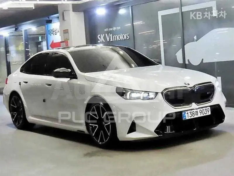 2025 BMW M1